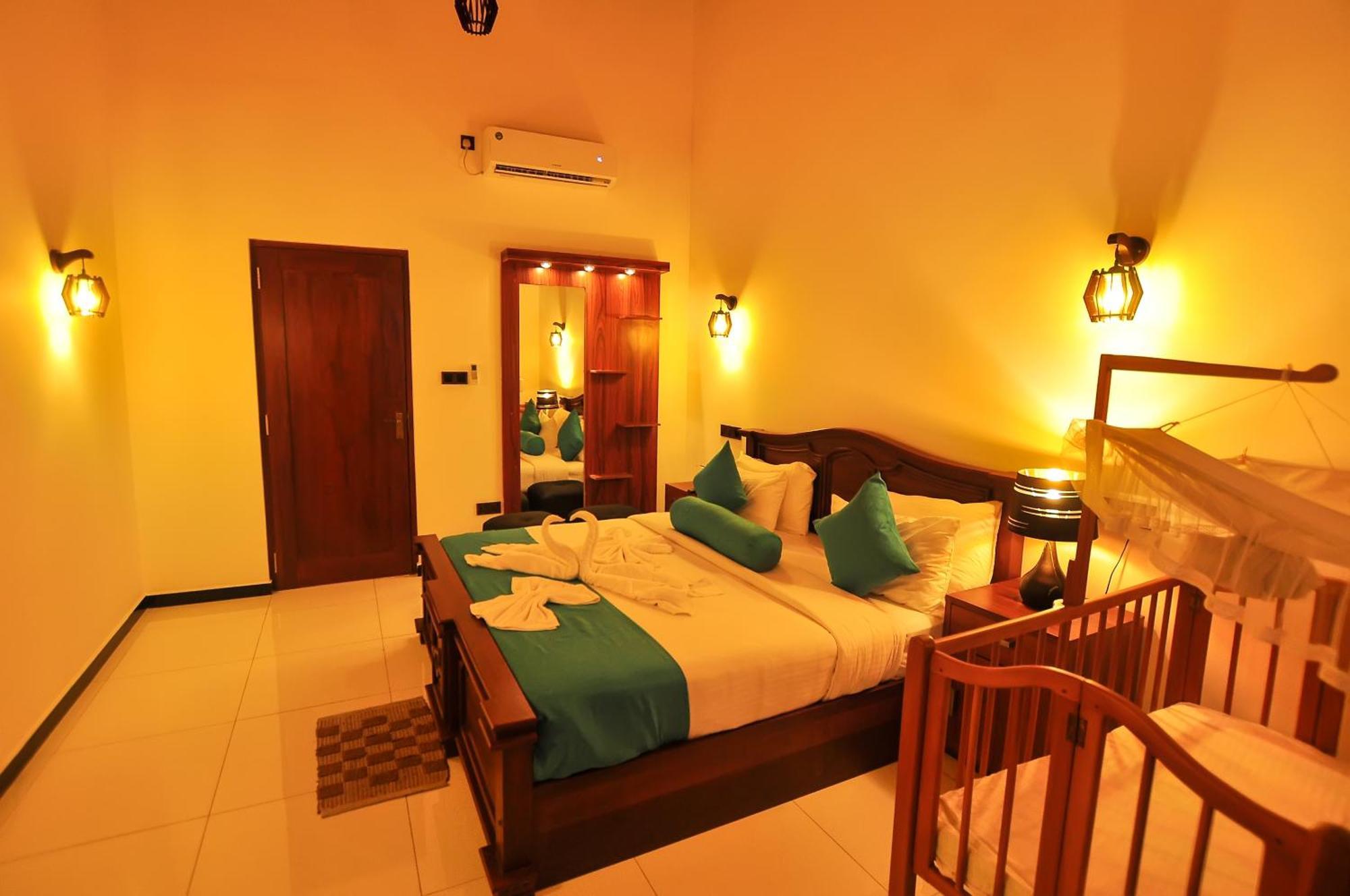 Sachinro Hotel Mirissa Exterior photo